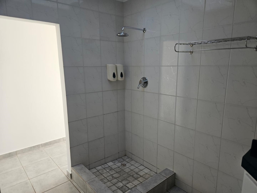 To Let 1 Bedroom Property for Rent in Plattekloof Western Cape